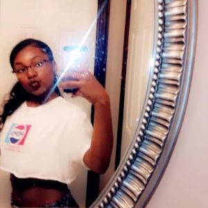 Meet your Posher, Chrizstal